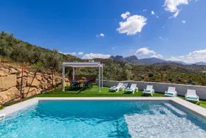 Country retreat | Pool | BBQ | Views | 12 people - Image 3