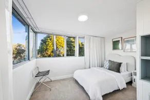 Railway Suite (#4 Royal) - Image 5
