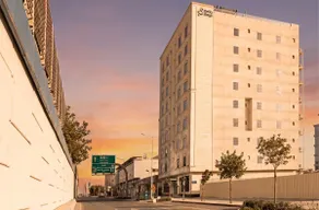 Stella Stays Olaya Tower 1 - Furnished Apartments - Image 2