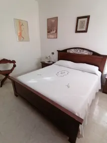 Lemon House - Image 2