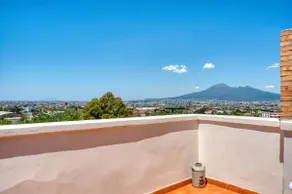 Il Belvedere Romantic Suite Vesuvius View Terrace - Image 2
