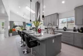 Luxury New Build Bright 2BR 2BA Large Backyard - Image 3