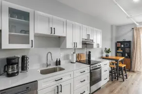1BR APT | GR | Free Parking | Self Check-in - Image 4