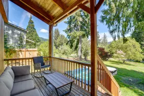Mount Rainier Views & Hot Tub: Pet-friendly Cabin! - Image 3