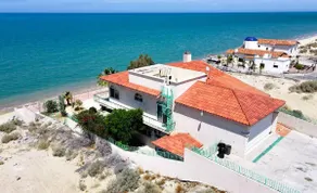 Casa Matas Spacious 6-bedroom for up to 13 guests. - Image 3
