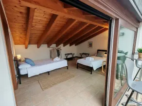 Small villa with a view of two lakes and a pool - Image 4