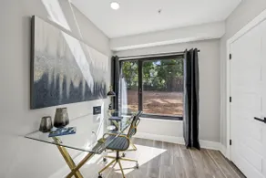 Upscale 1br Near Emory & CDC 107 - Image 3