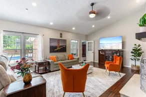 Sugar Cane Ranch: Private Pool, Yard & Near Bragg - Image 3