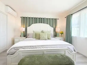 Modern Cozy Retreat |4BR • 4BA • Free Parking for4 - Image 2
