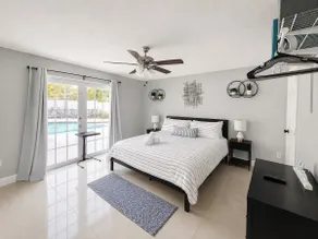 Modern West Park Oasis | 5BR • 3BA Family Home - Image 5