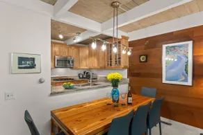 Beautiful 2-bedroom Sun Valley Condo with access to Sun Valley pool - Image 3