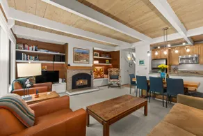 Beautiful 2-bedroom Sun Valley Condo with access to Sun Valley pool - Image 2