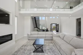 Luxury Wine Country Retreat 4BR w/ Private Pool - Image 2