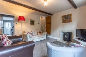 Cosy 2-Bed Stone Cottage in Gargrave by MCPI Hosting, Ideal for Families & Friends! - Image 2
