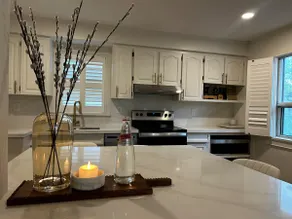 BRAND NEW Stylish 3BDR Home near Yorkdale Area and Rogers Stadium - Image 3