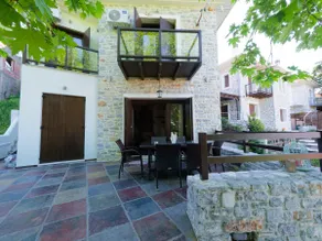 Agios Ioannis luxurious beachfront studio - Image 5