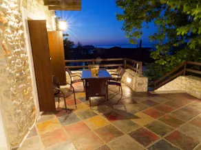 Agios Ioannis luxurious beachfront studio - Image 2