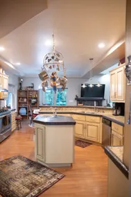 Rogue River Magnolia House - Image 4