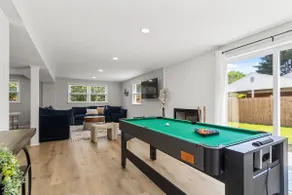 DC Getaway | Hot Tub • Sauna • Game Room - Image 5