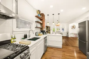 Cozy Squirrel Hill Home Near Parks & Universities - Image 3