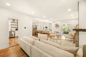 Cozy Squirrel Hill Home Near Parks & Universities - Image 4
