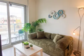 Olympic Village-Sleeps 5-AC Mtn & CityViews - Image 2
