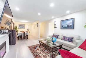 Vancouver Verdant Villa - Image 2