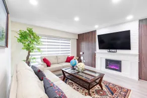Vancouver Verdant Villa - Image 3