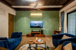 Tropical Designer 2BHK w/ Pool •10 Min to Candolim - Image 5