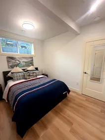 Upscale Private Suite with Separate Entrance - Sleeps 4 - Image 4