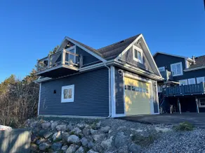 The Shoreline Hideaway - Image 3