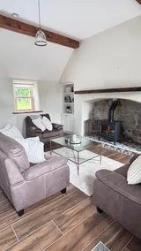 Patricks Thatch Cottage - Image 2