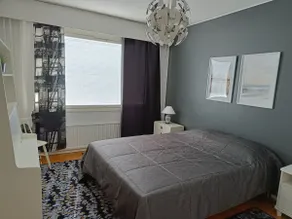 Quiet one-bedroom apartment with sauna - Image 2