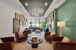 Cozy Modern 1BR in Downtown OTR, GYM, POOL - Image 2