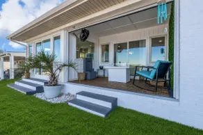 Relaxing River House - Image 3