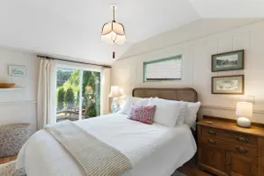 Charming Waterfront Cottage w/ Dock & River Views - Image 4
