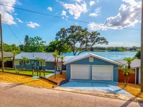Lakefront Retreat w/ Hot Tub, Kayaks & Beach - Image 2