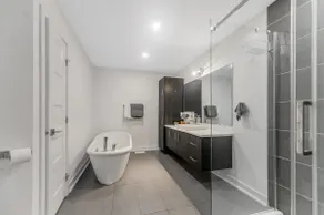 Bright & Spacious 4BR Home Near Ottawa | Sleeps 8 - Image 4