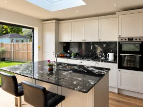 Luxury 5 Bed Detached Home Countryside Views - Image 3