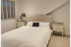 Modern newly built 5 bedroom detached property - Image 4