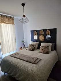 Spacious, comfortable, and cozy apartment in Marseille - Image 3