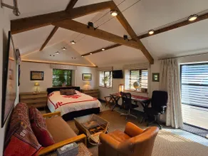 Spacious Studio - Bicester Village & Silverstone - Image 4