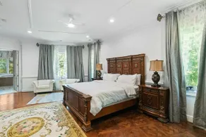 Elegant 7BR Duplex Estate | Cinema • BBQ • Parking - Image 2