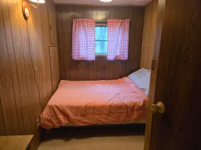 Vintage Mini-Home On Soley Cove - Image 5