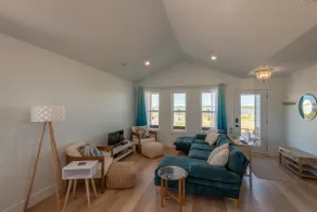 Bayside Cottage - Image 2