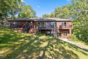 Gull Lake - Luxury Cabin - Dog Friendly - Hot Tub - Image 4