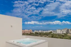 PH 2BR w/ Private Jacuzzi | Walk to Marina & Beach - Image 3