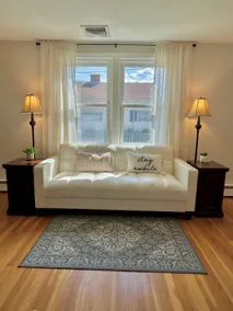 Cozy home, close to downtown Salem MA - Image 5