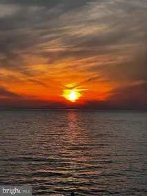 Waterfront Delaware Bay Escape - Image 5