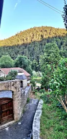 Le Confiné Guest House - Image 2